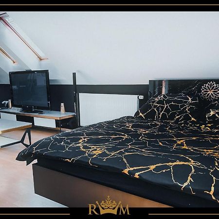 Rm Luxury Apartment In Prague • 6 People • Free Parking • Pets Εξωτερικό φωτογραφία